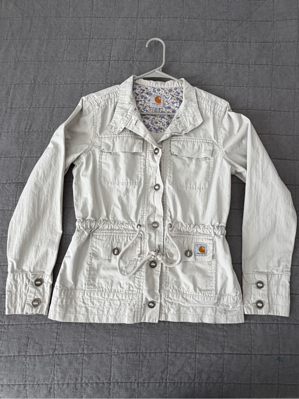 Carhartt medium cream floral women’s cute button zip utility field jacket coat